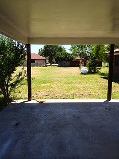 2nd image of 2366 Country Meadow Ln