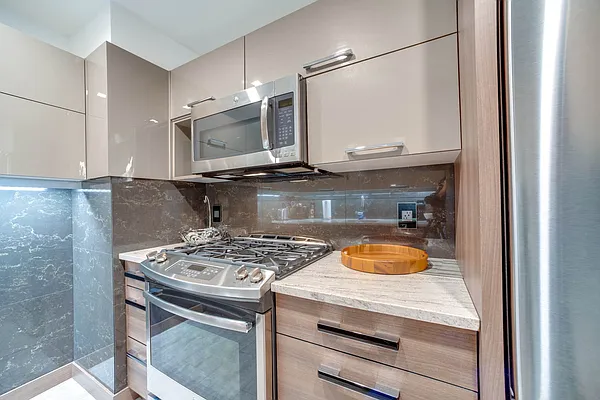 Sold by City Wide Brokerage | media 5