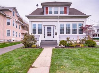 627 W Main St, Meriden, CT 06451