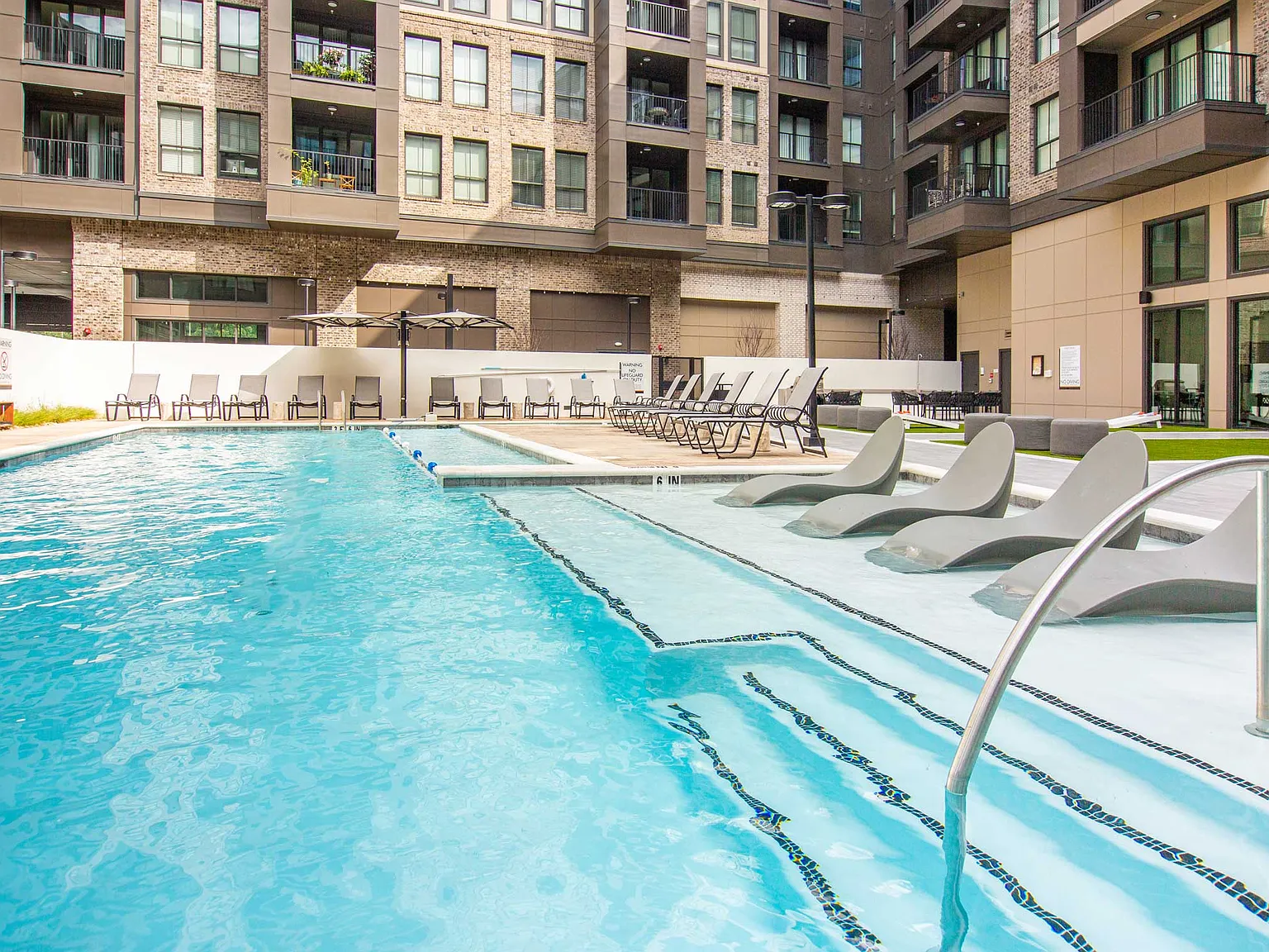 Attiva Peachtree — Photo 1