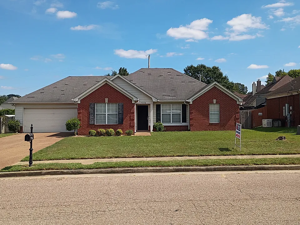 4248 Rosswood Dr