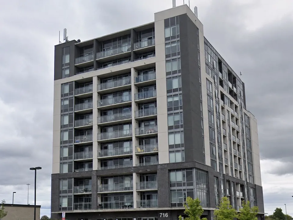 716 Main St E #502