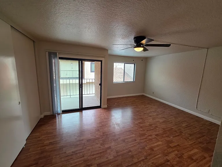 13987 Coteau Dr #10 — Photo 27