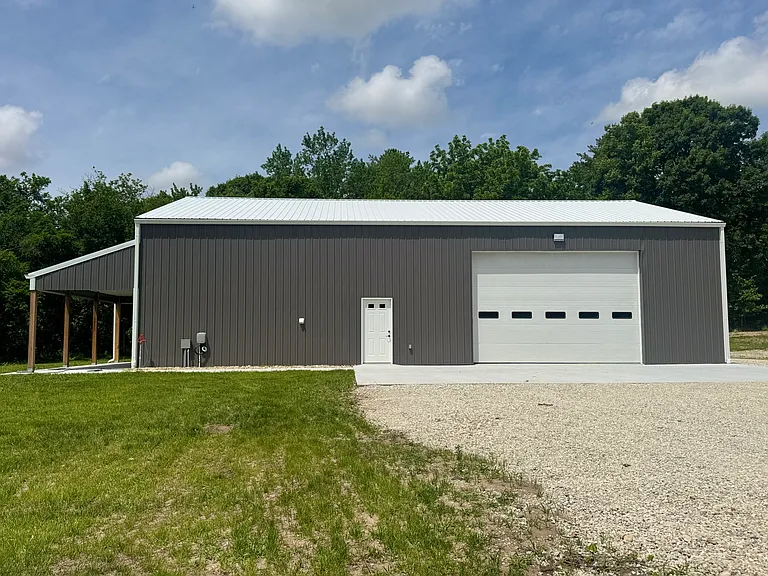 3398 Appleyard Rd — Photo 2