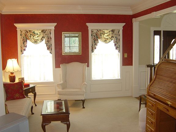 Living Room Millwork