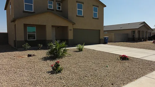 566 Karen Way Photo 1
