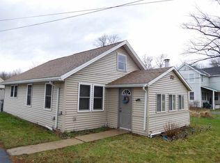 86 Hudson River Rd, Waterford, NY 12188
