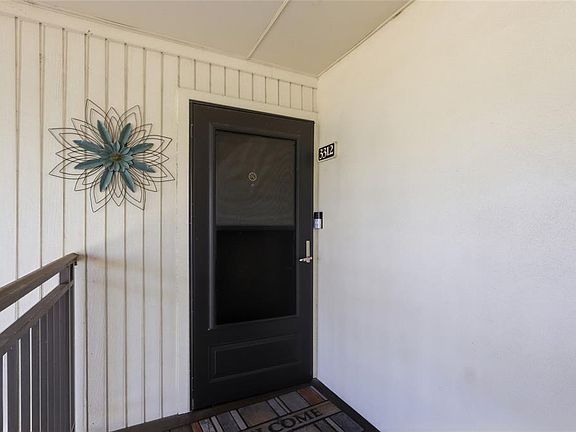 2nd image of 29130 BAY HOLLOW DRIVE #3312