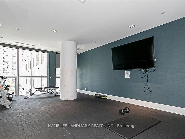 175 Pears Ave #Townhouse 4 — Photo 15
