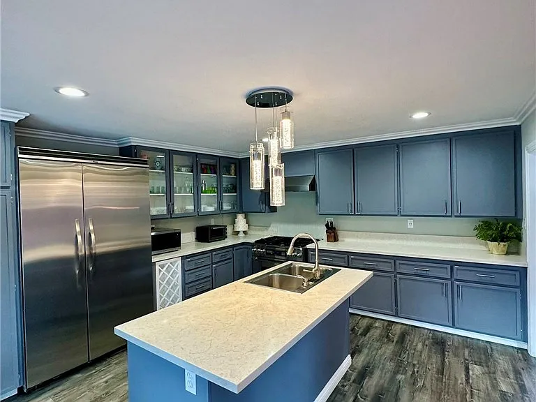 1331 S Sunrise Way — Photo 12