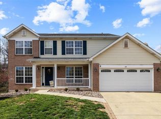 107 Keystone Dr, Fenton, MO 63026