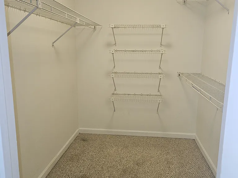 2165 S Milledge Ave #B-10 — Photo 8