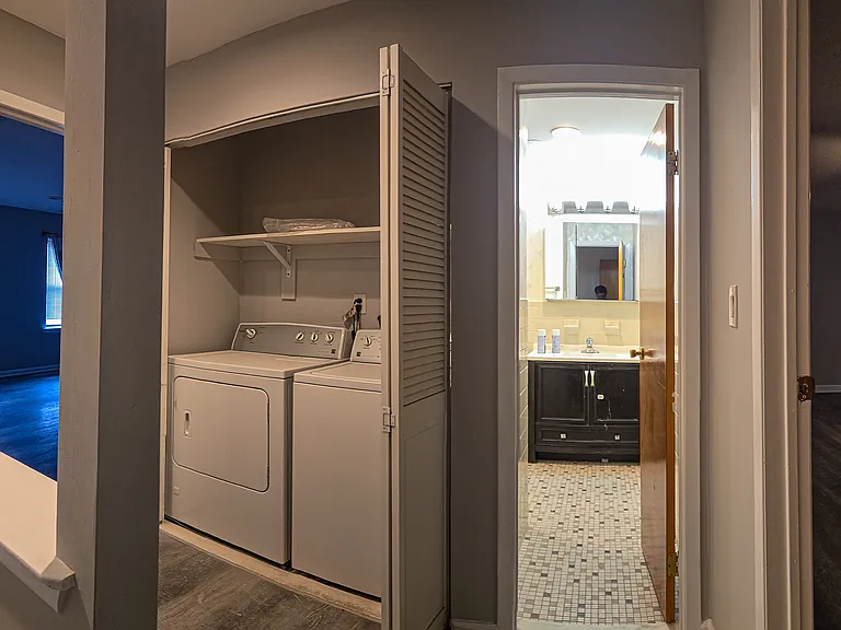 305 Merrywood Dr — Photo 8