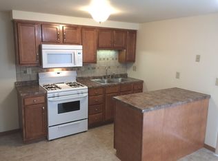 936 10th St, Irwin, PA