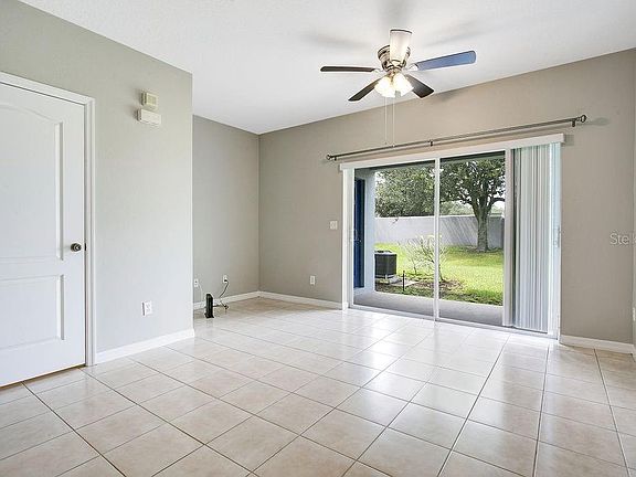 4th image of 9337 Jasmine Flower Ln #179