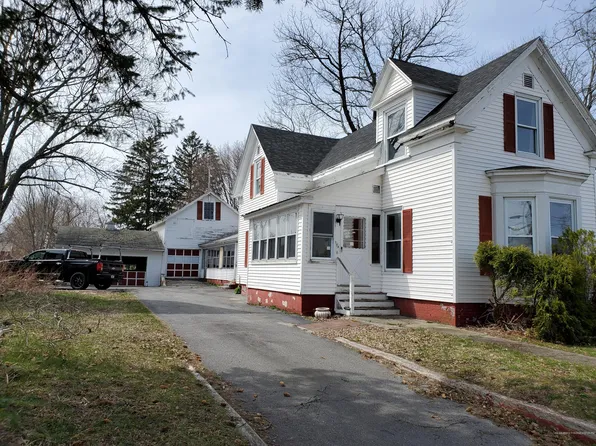 798 Stevens Ave, Portland, ME 04103