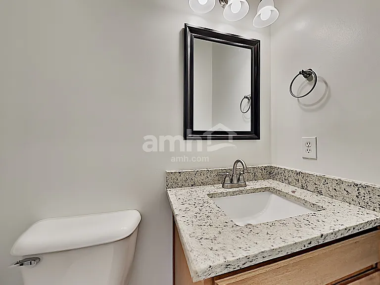 309 Old Stone Ct — Photo 15