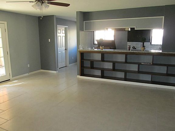 3rd image of 1008 Dusky Rose Ln