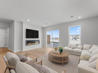 1225 Edge Cir, Jordan, MN 55352