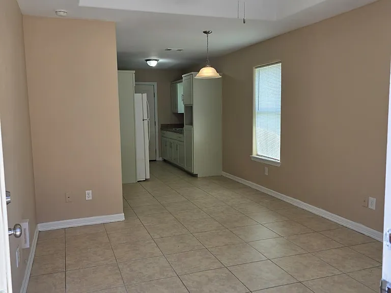 411 Pirul St #1 — Photo 2