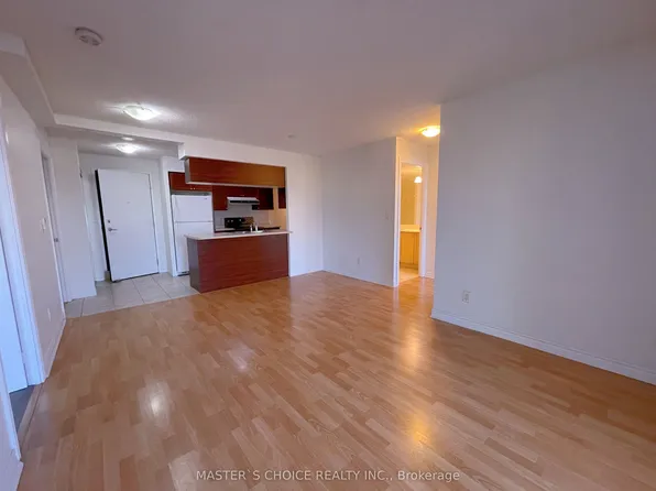 3888 Duke Of York Blvd, Mississauga, ON