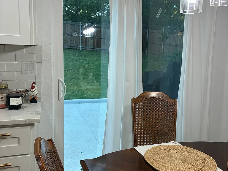 5620 Carver Dr — Photo 9