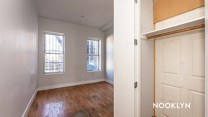 Rented by Nooklyn NYC LLC | media 28