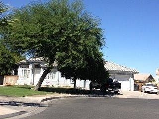2nd image of 2450 S 10th St