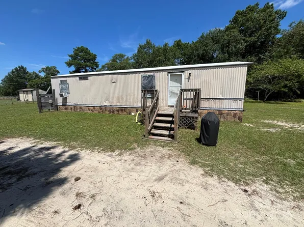 180 Dusty Dr, Candor, NC 27229