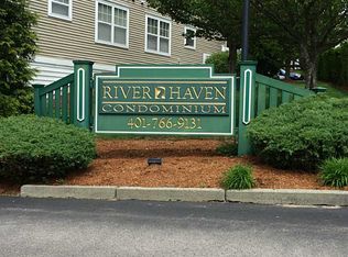 90 Mill St APT 102, Woonsocket, RI 02895