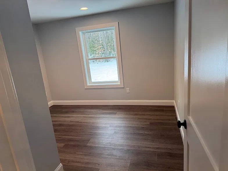 3 bed, 1700 sqft, $3,000 — Photo 4