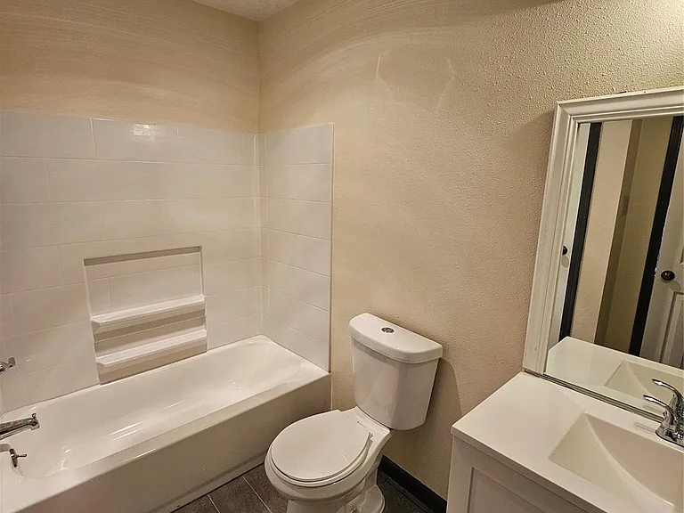 8319 Wind Veil Dr — Photo 17