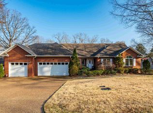 30 Stonegate Shores Dr, Hot Springs, AR 71913