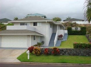 1373 Kakae Pl, Wailuku, HI 96793
