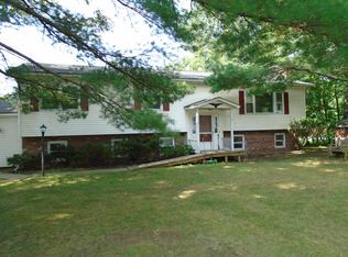 129 Aspen Ln, Williston, VT 05495