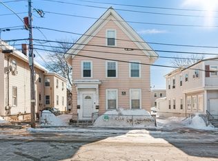 13 3rd St, Lowell, MA 01850