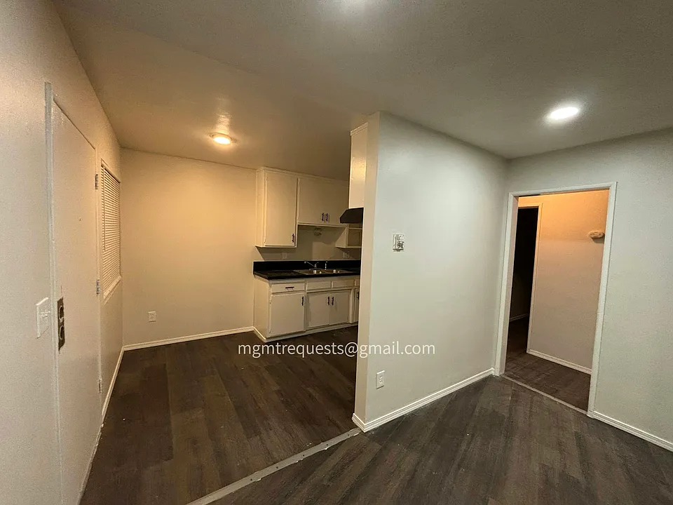1455 Veterans Way #F
