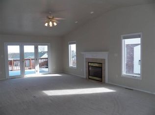 2518 Summit Dr, Cheyenne, WY 82009