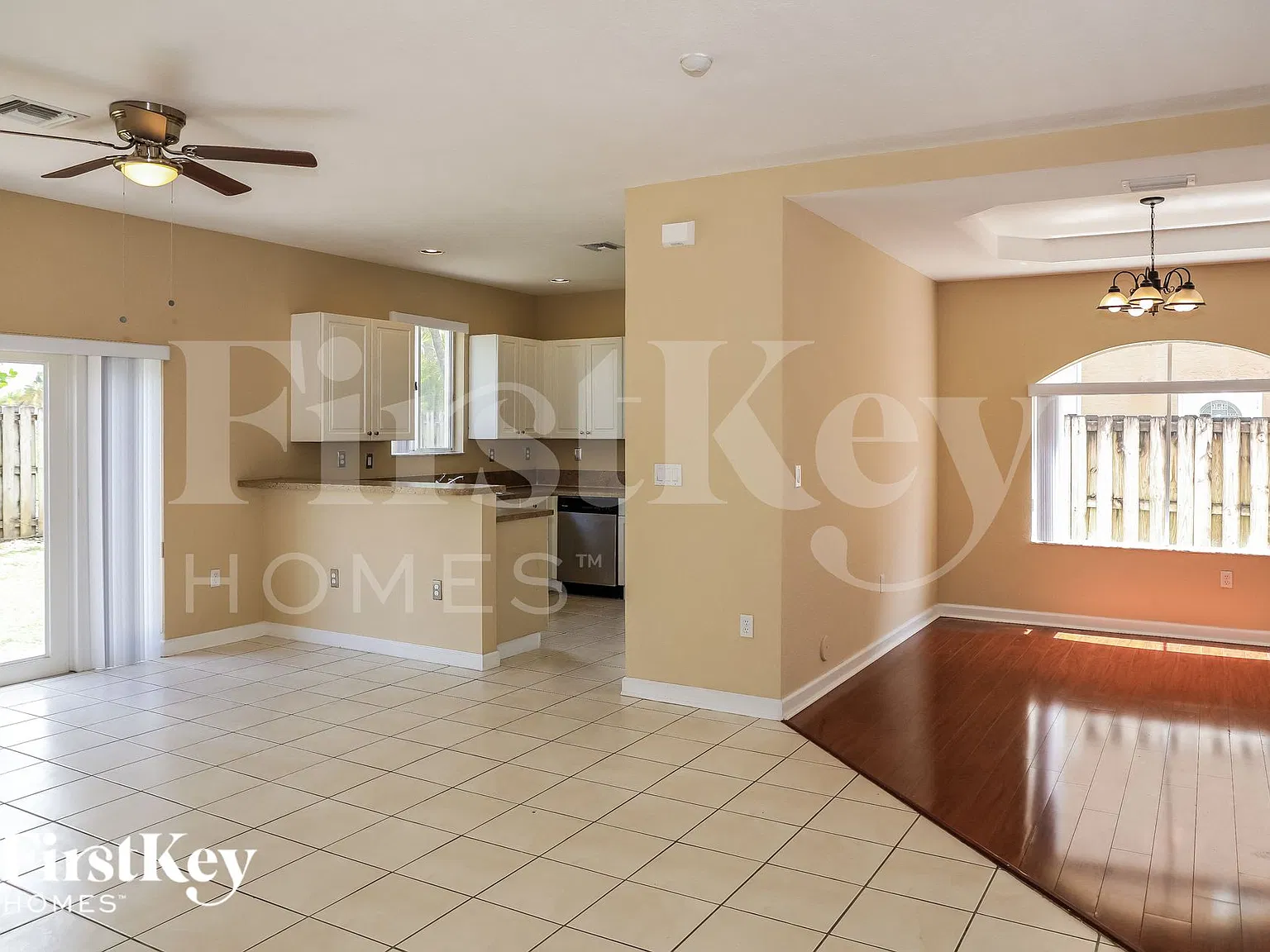 4 bed, 3.0 bath, 2174 sqft, $3,960 — Photo 3