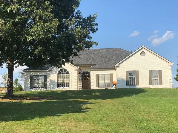 5380 Kent Rock Rd, Loganville, GA 30052