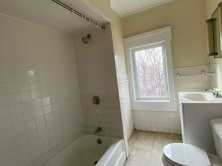 24 Holyoke Rd #1 — Photo 7
