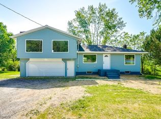 6060 Lakewood Rd, Ravenna, OH 44266