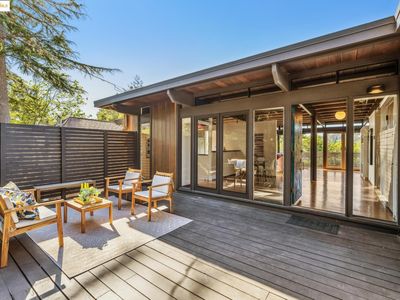 5855 Chelton Dr, Oakland, CA, 94611