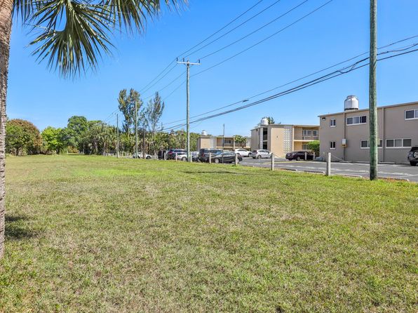 1675 NW 4th Ave