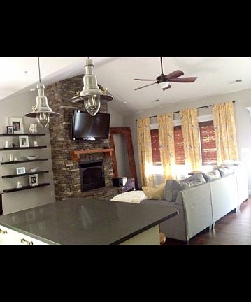 5th image of 279 Twin Creeks Dr