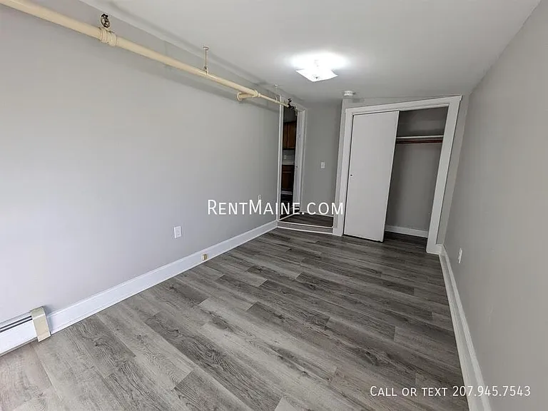 2412 Western Ave #E — Photo 12