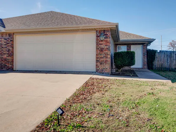 170 Proverbs Court, Forsyth, MO 65653