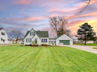 7225 York Rd, Parma, OH 44130