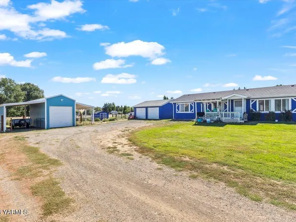 807 Gromore Rd, Yakima, WA 98908