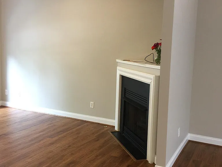 10721 Cokesbury Ln — Photo 40